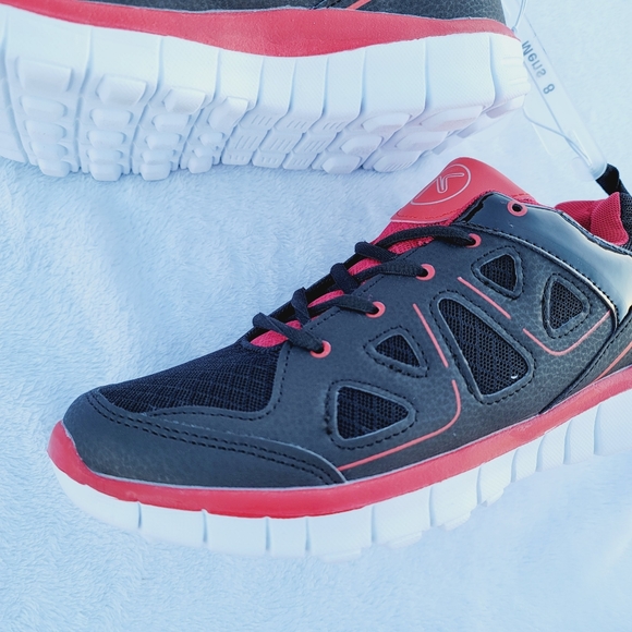 💕 NWT Actionflex Men's Shoes Black and Red - Picture 3 of 13